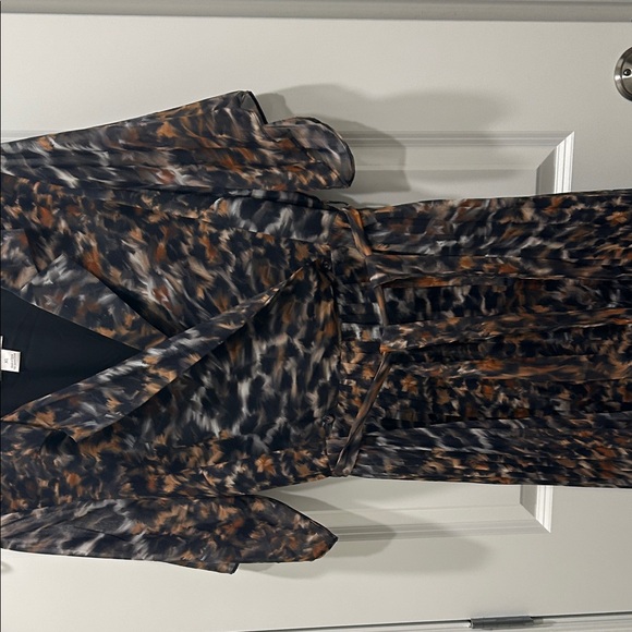 Dresses & Skirts - Leopard Print Blazer and Pants Set